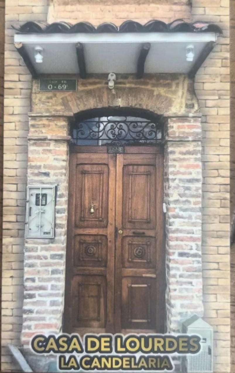 Casa De Lourdes - La Candelaria Bogotá Eksteriør billede