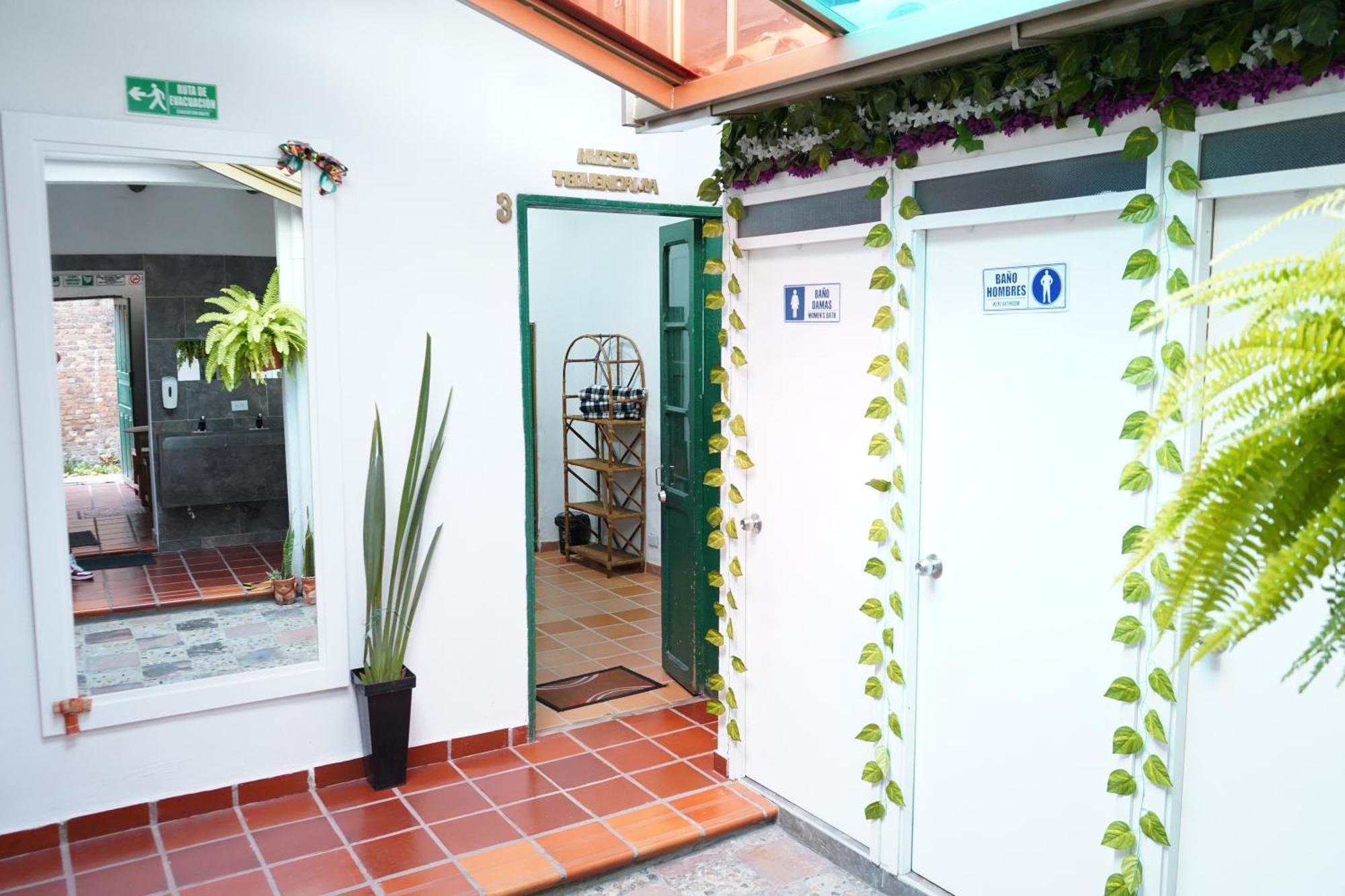 Casa De Lourdes - La Candelaria Bogotá Eksteriør billede